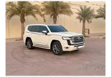 تويوتا لاند كروزر في إكس 2024